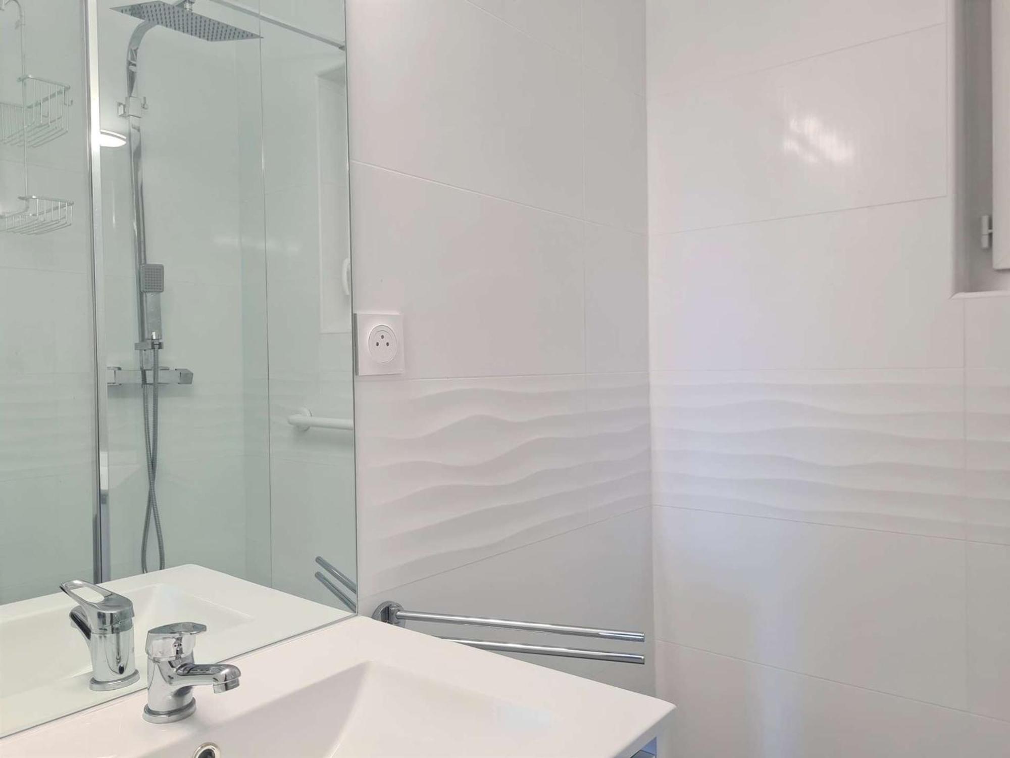 Appartement T2 Avec Parking Et Acces Direct A La Plage - Fr-1-249-129 آجد المظهر الخارجي الصورة