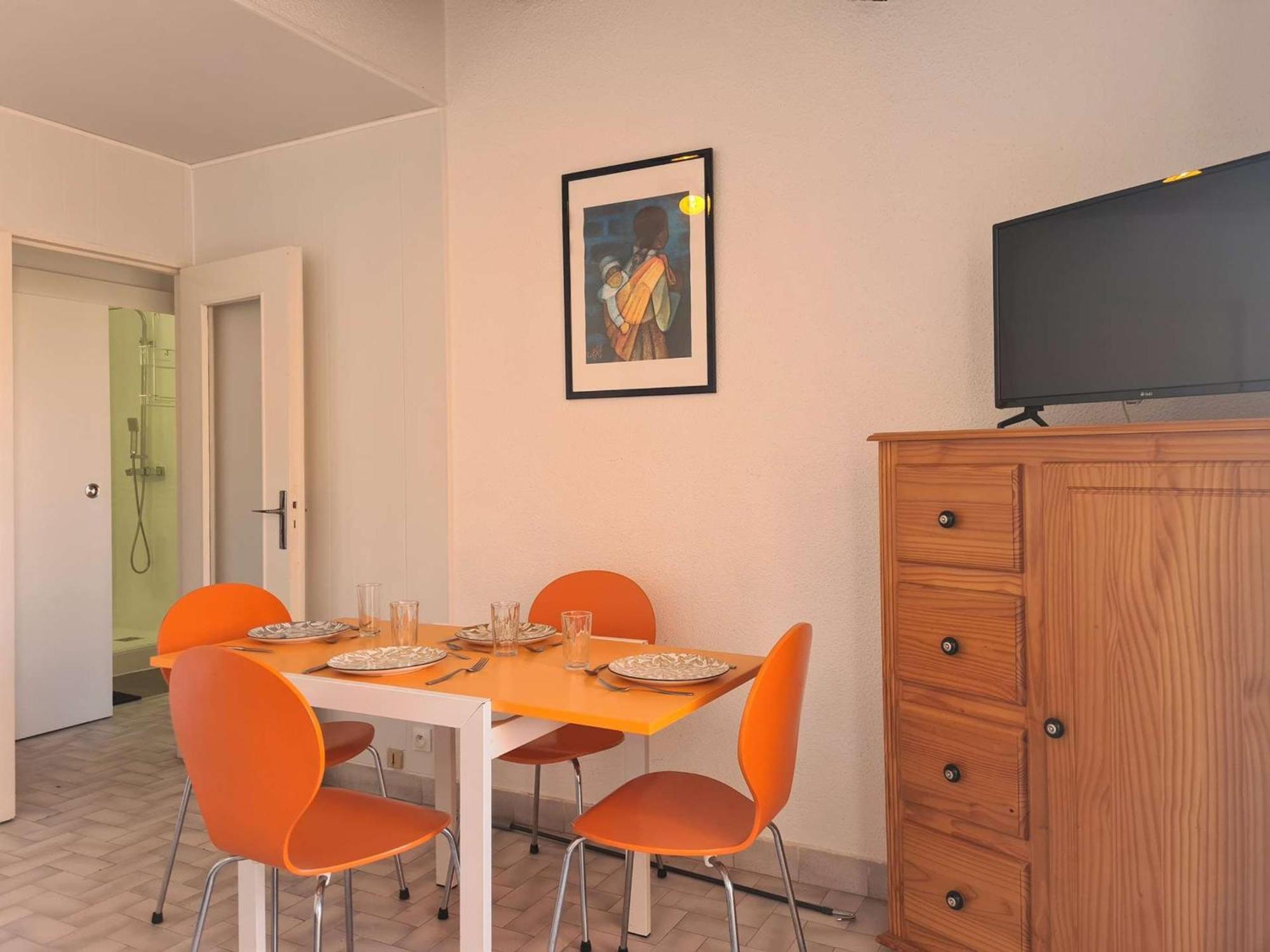 Appartement T2 Avec Parking Et Acces Direct A La Plage - Fr-1-249-129 آجد المظهر الخارجي الصورة